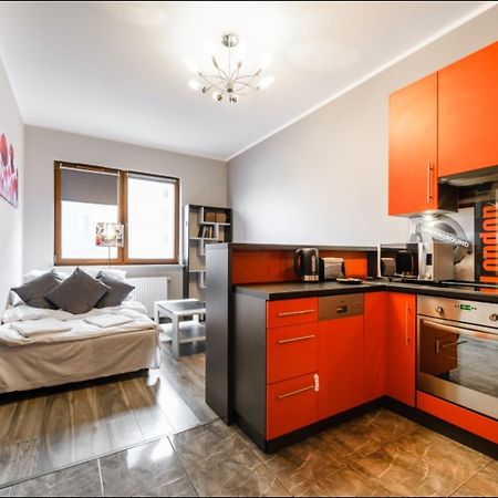 P&O Serviced Apartments Goclaw 바르샤바 외부 사진